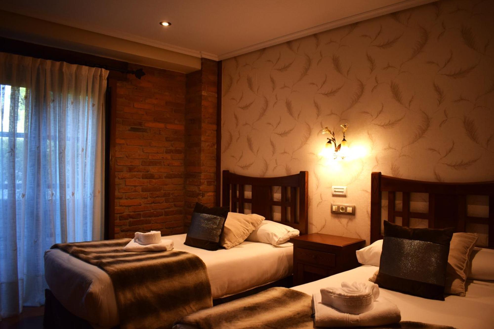 Hotel Spa San Marcos Сантильяна-дель-Мар Экстерьер фото