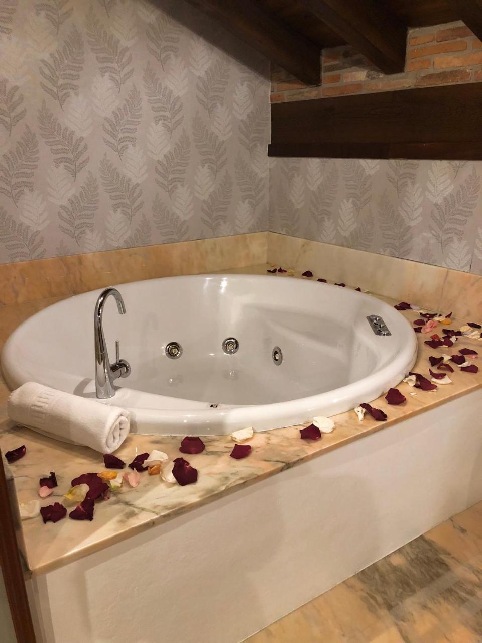 Hotel Spa San Marcos Сантильяна-дель-Мар Экстерьер фото